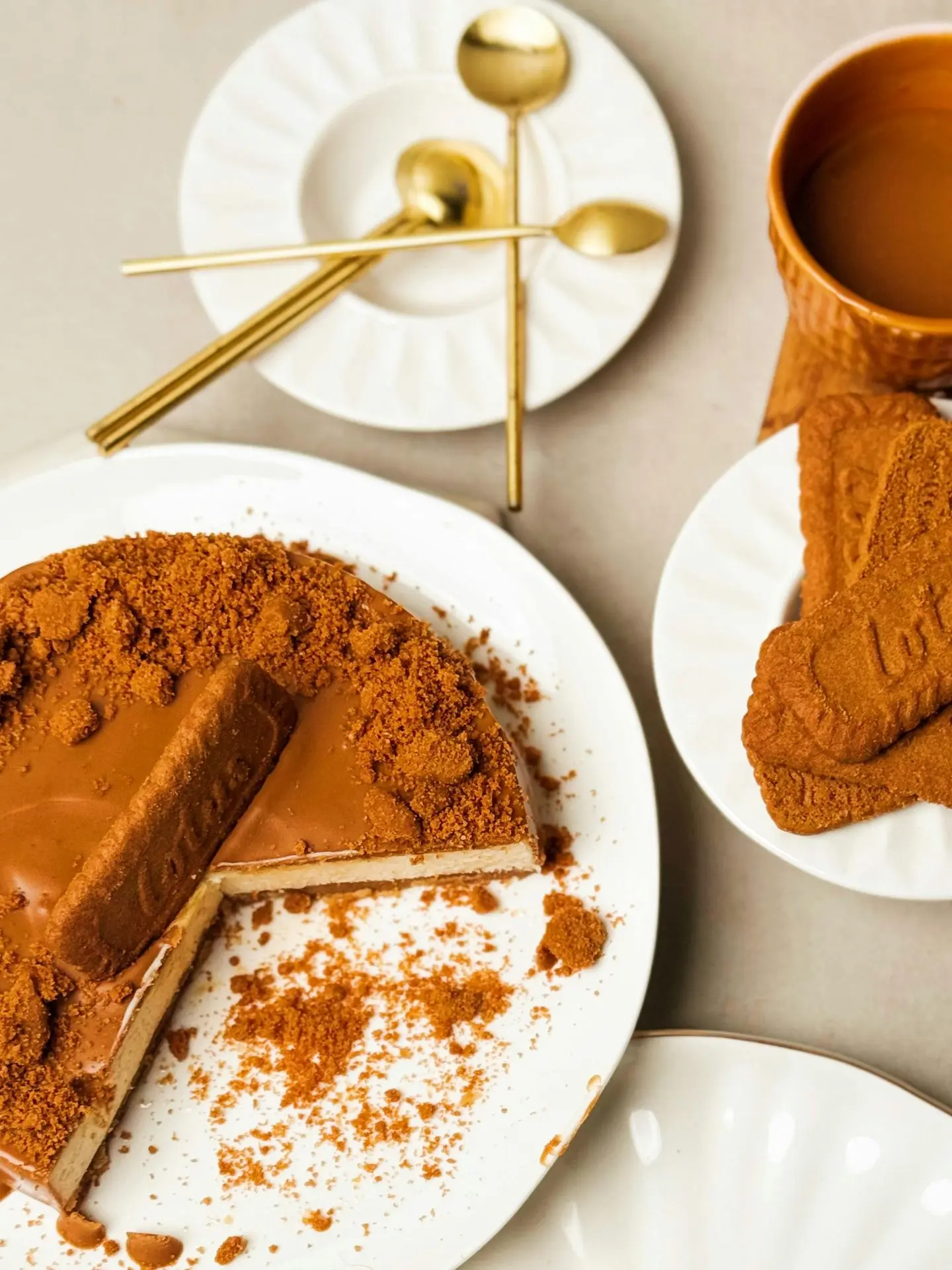 Pastel artesanal con crema de galletas speculoos belgas