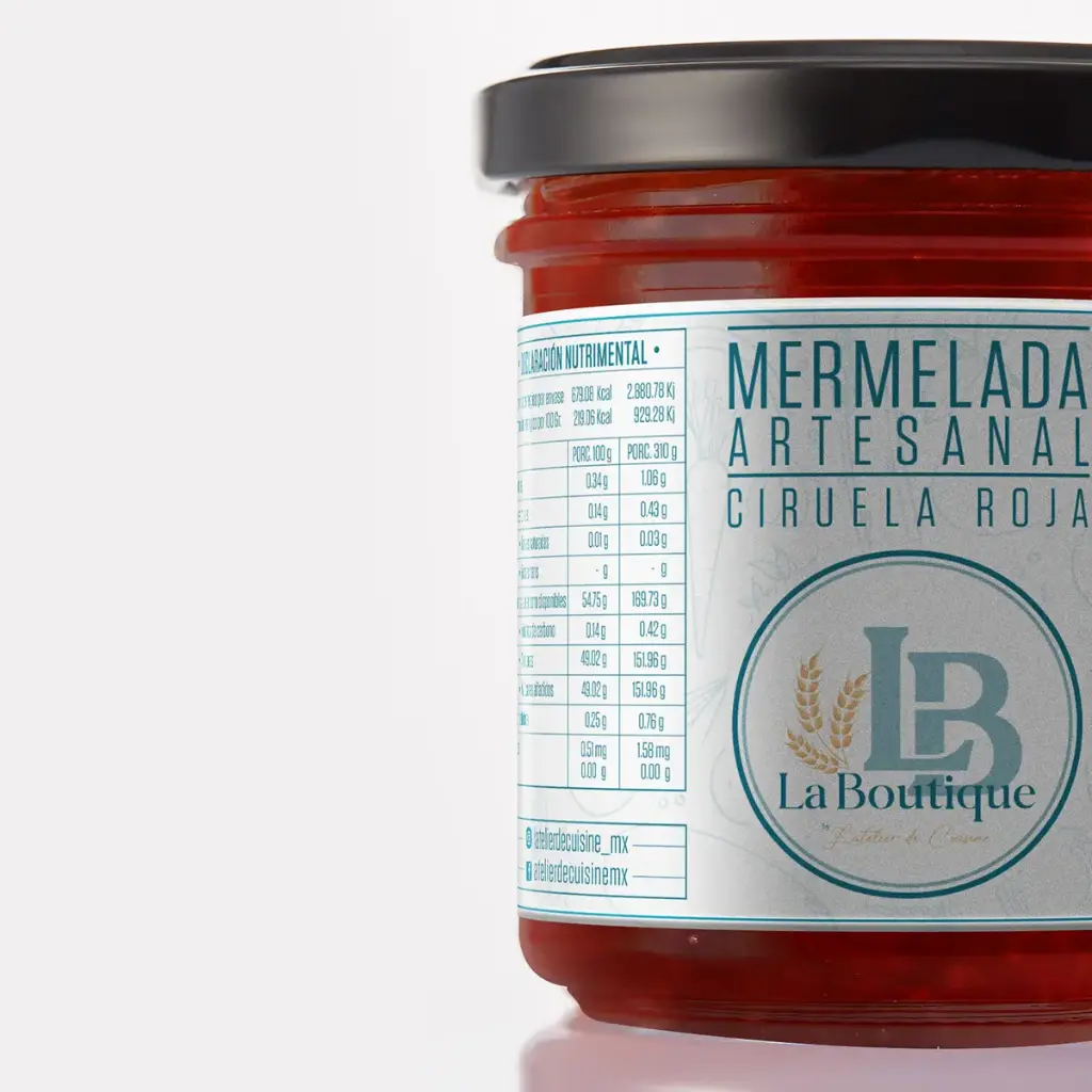 Confiture de prunes rouges